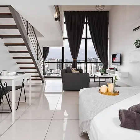 Pinnacle Pj-Ps4-Netflix-Klcc View-5Pax Petaling Jaya Exterior photo