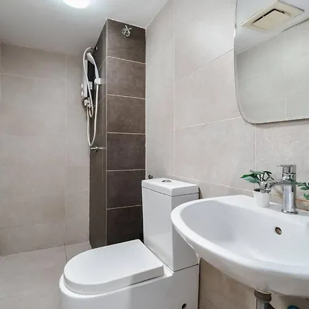 Pinnacle Pj-Ps4-Netflix-Klcc View-5Pax Petaling Jaya Exterior photo